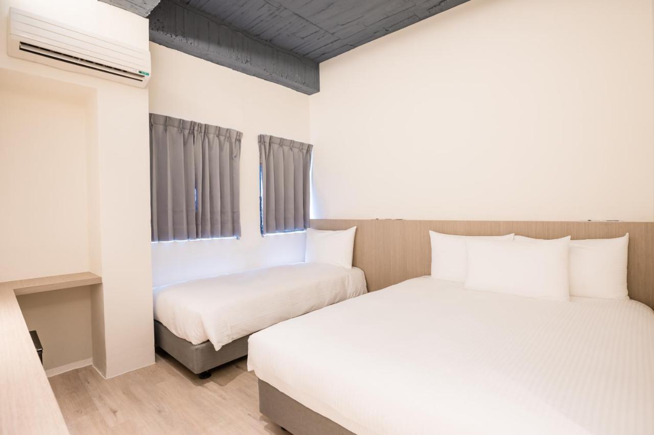 Traveller-Inn Day Moon Hotel Taitung ภายนอก รูปภาพ