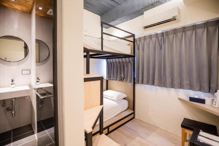 Traveller-Inn Day Moon Hotel Taitung ภายนอก รูปภาพ